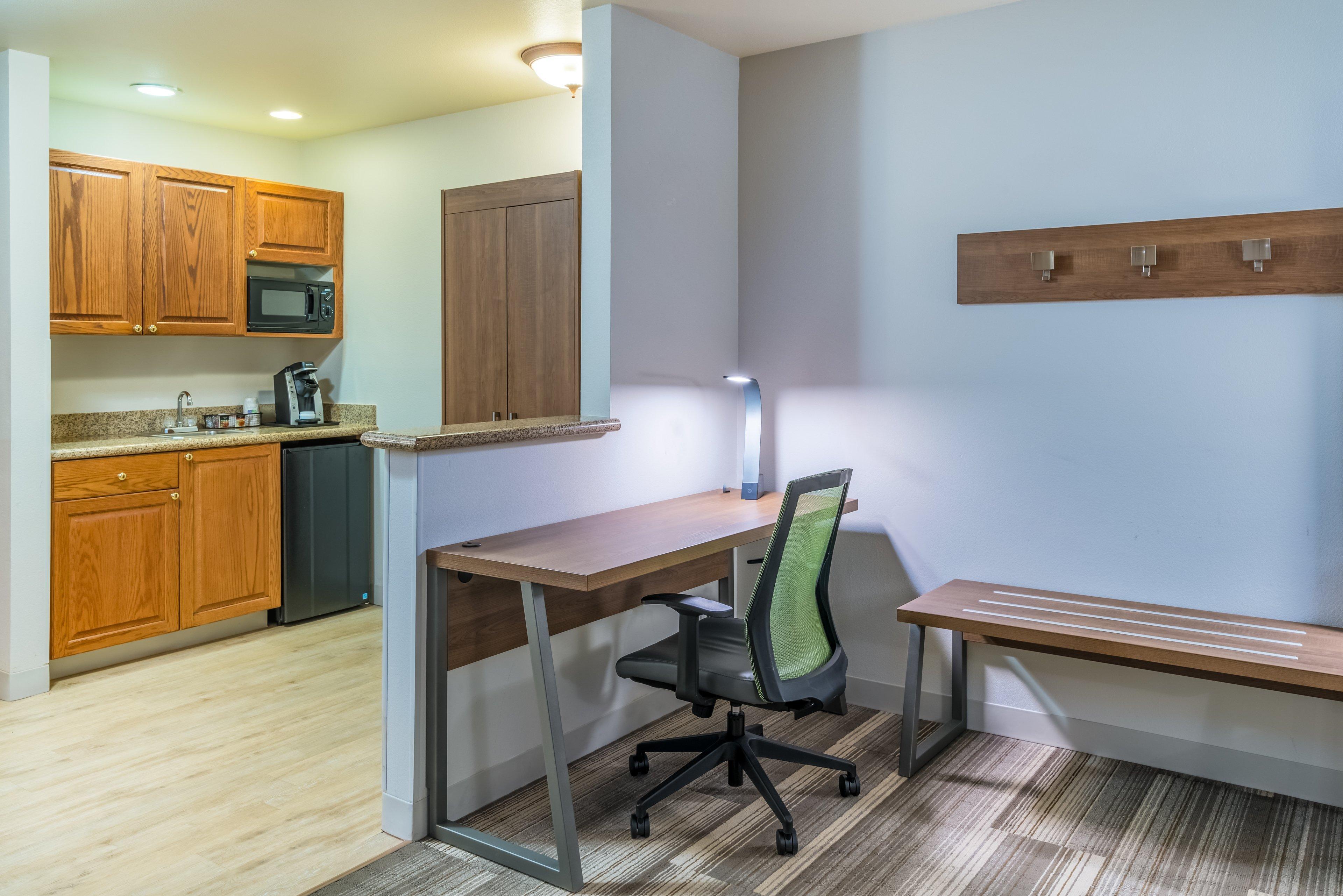Holiday Inn Express & Suites Rocky Mount Smith Mountain Lake By Ihg Экстерьер фото
